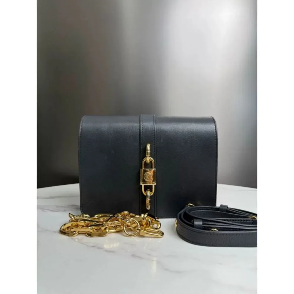 Louis Vuitton Women Pre-Loved Bag Very Good Condition